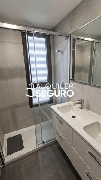 Inmueble en Calle Pais Vasco, SEVILLA