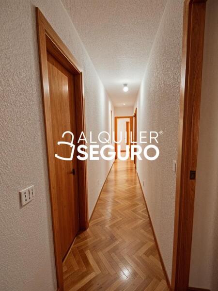 Inmueble en Avenida de la Albufera, MADRID