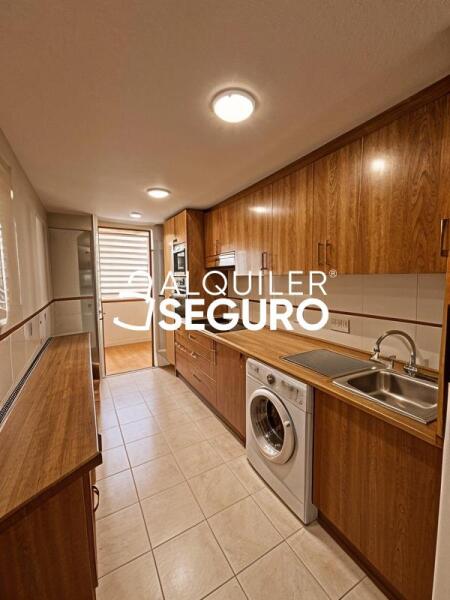 Inmueble en Avenida de la Albufera, MADRID