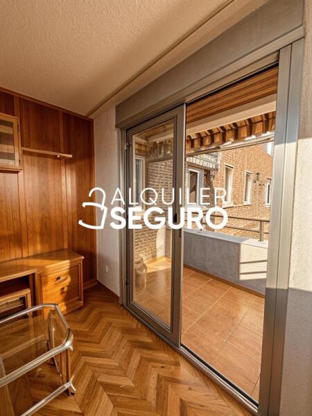 Inmueble en Avenida de la Albufera, MADRID