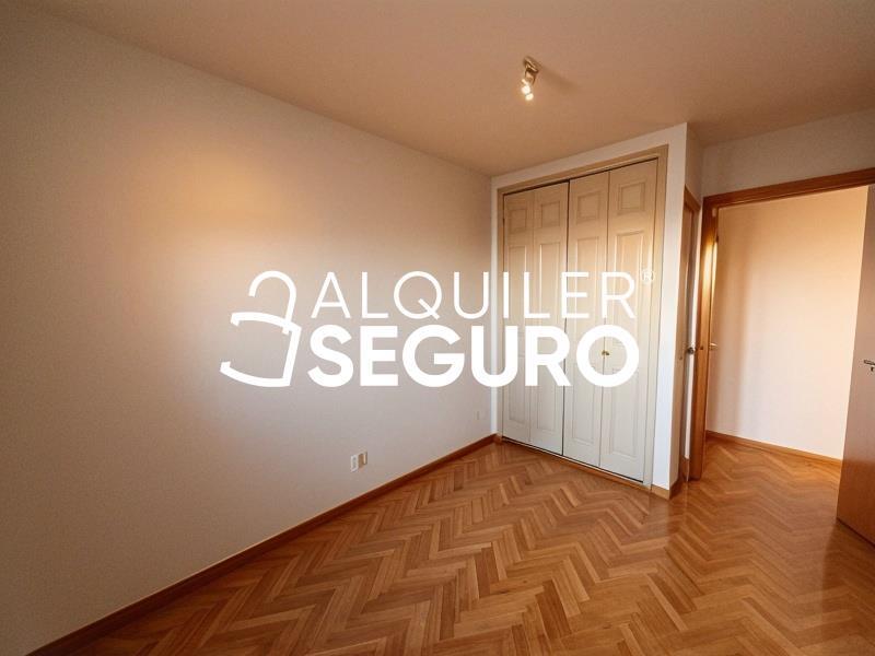 Inmueble en Avenida de la Albufera, MADRID