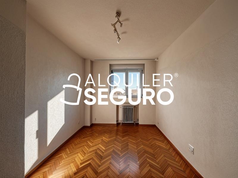 Inmueble en Avenida de la Albufera, MADRID