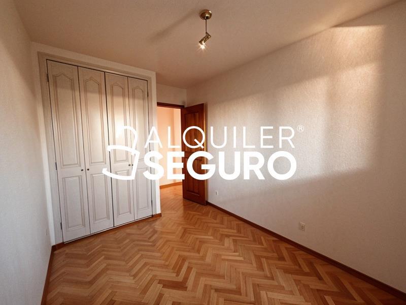 Inmueble en Avenida de la Albufera, MADRID