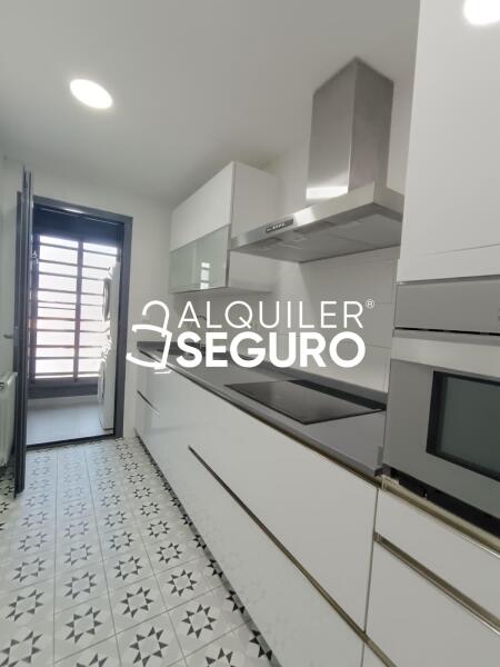 Piso en Avenida Vicente Ferrer , LEGANÉS MADRID