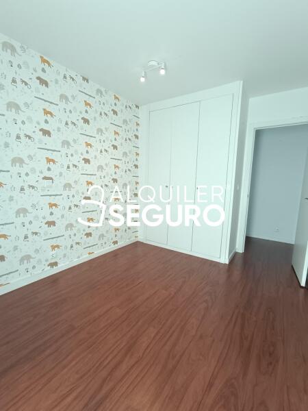 Piso en Avenida Vicente Ferrer , LEGANÉS MADRID