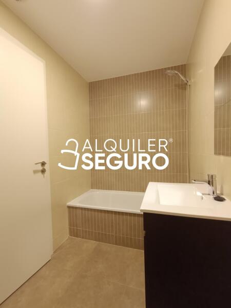 Piso en Avenida Vicente Ferrer , LEGANÉS MADRID