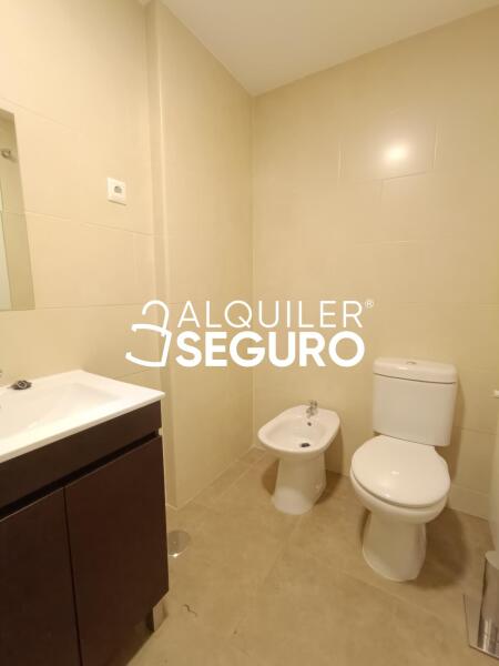 Piso en Avenida Vicente Ferrer , LEGANÉS MADRID