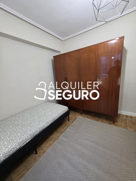 Piso en Calle Doctor Fleming, SANTURTZI VIZCAYA-BIZKAIA