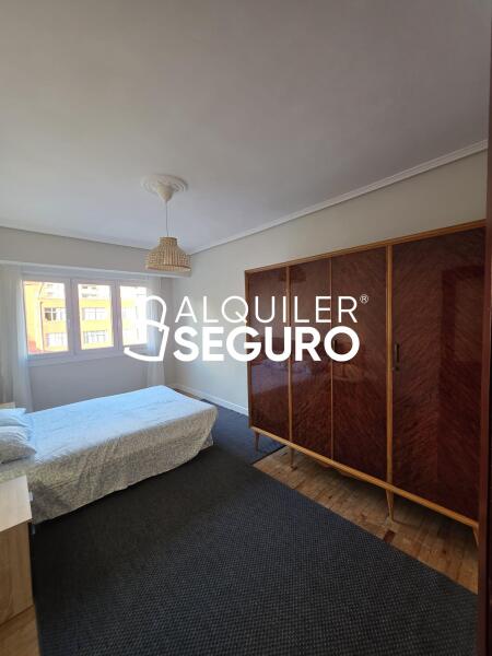 Piso en Calle Doctor Fleming, SANTURTZI VIZCAYA-BIZKAIA