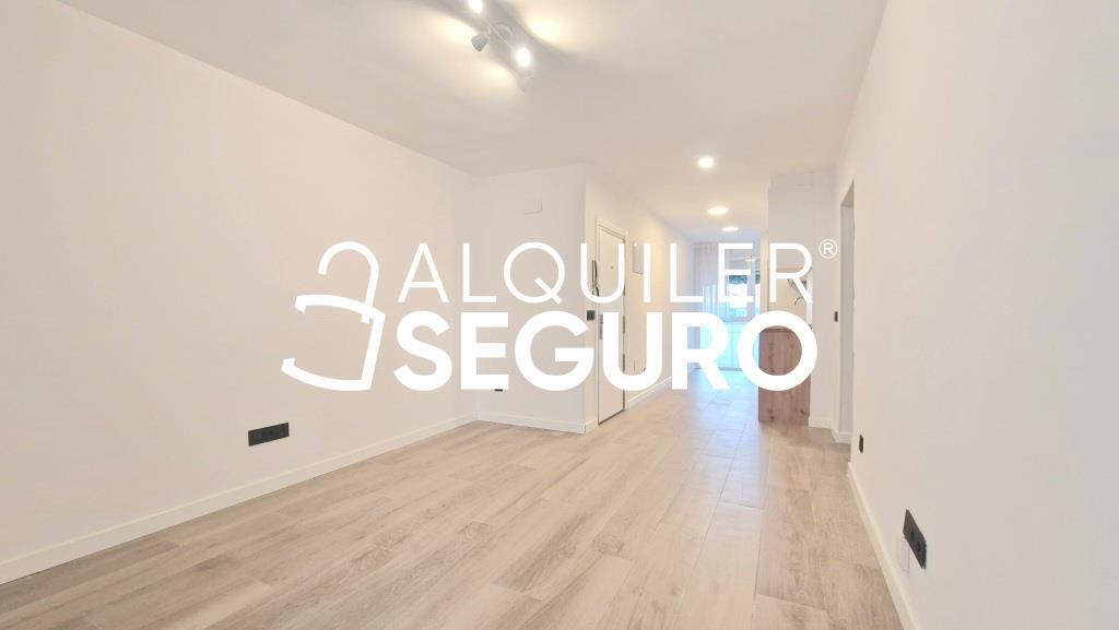 Piso en Calle Pedrezuela, MADRID MADRID