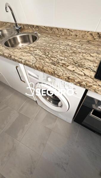 Inmueble en Calle Jose Luis escolar, SEVILLA