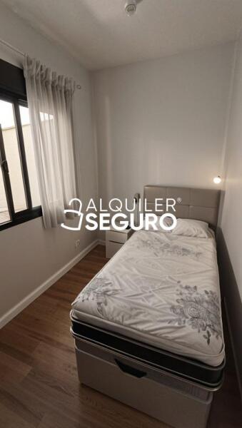 Inmueble en Calle Jose Luis escolar, SEVILLA