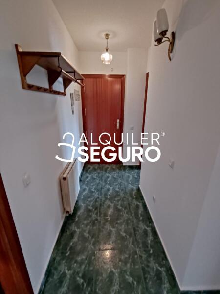 Piso en Calle Carlos Jimenez Diaz, LA CABRERA MADRID