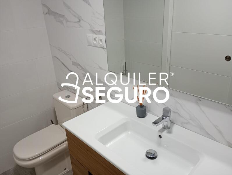 Piso en Calle Blas de Lezo, MÁLAGA MÁLAGA