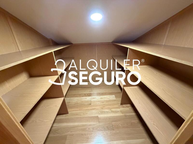 Inmueble en Calle felix serrano del real, MADRID