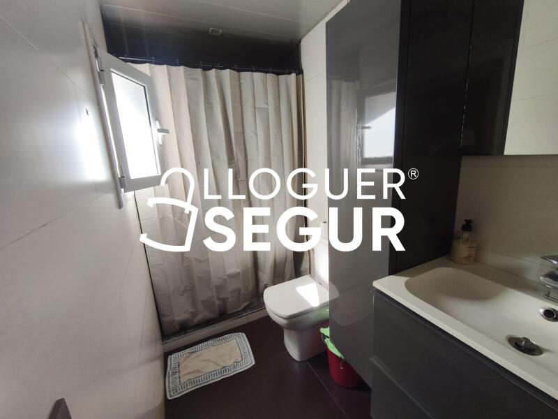 Piso en Calle Flor i Cel, SANTA COLOMA DE GRAMENET BARCELONA