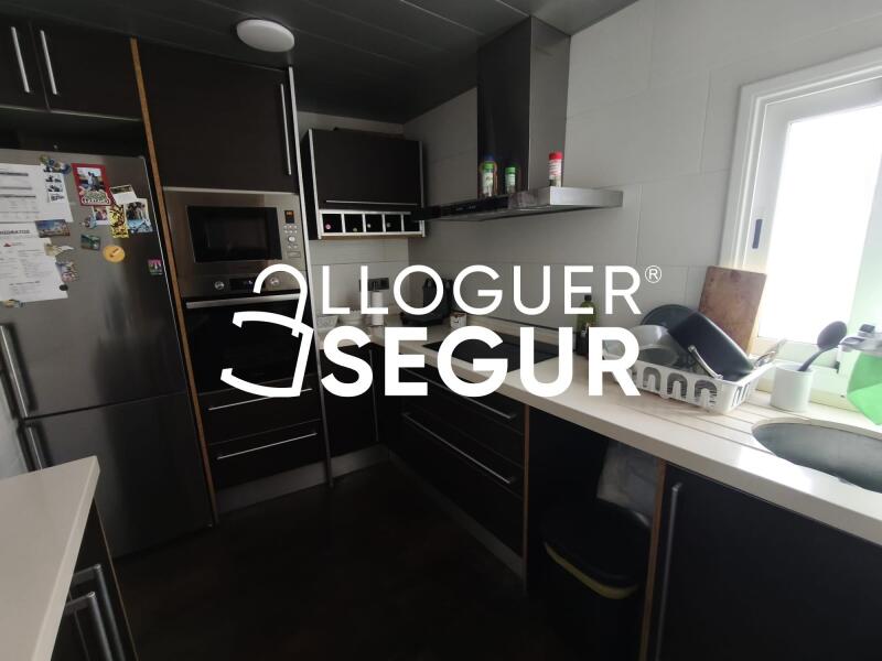 Piso en Calle Flor i Cel, SANTA COLOMA DE GRAMENET BARCELONA