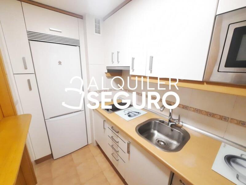 Inmueble en Calle Cerro milano, MADRID