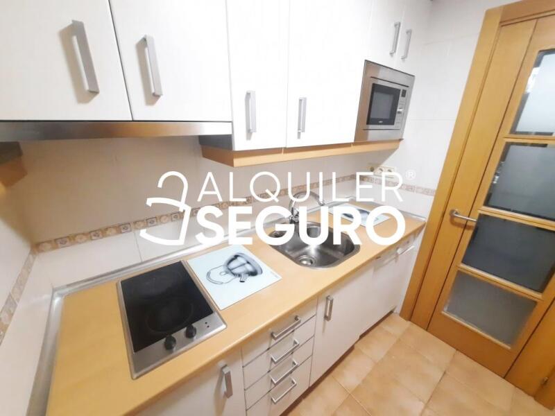 Inmueble en Calle Cerro milano, MADRID