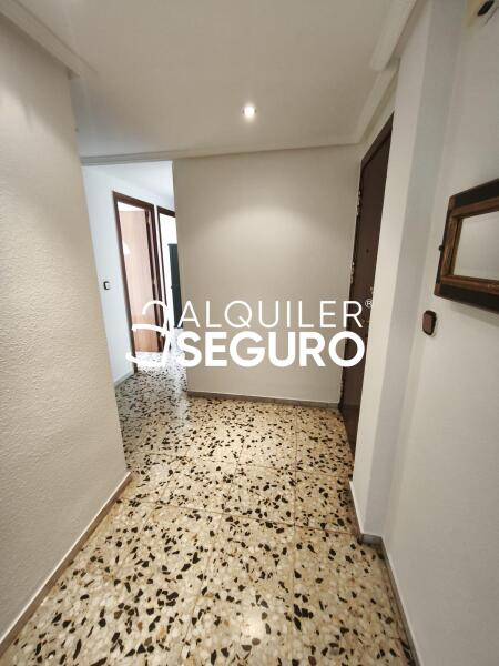 Piso en Calle de Oviedo, CASETAS ZARAGOZA