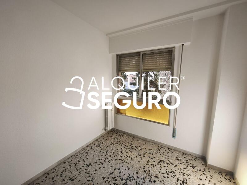 Piso en Calle de Oviedo, CASETAS ZARAGOZA