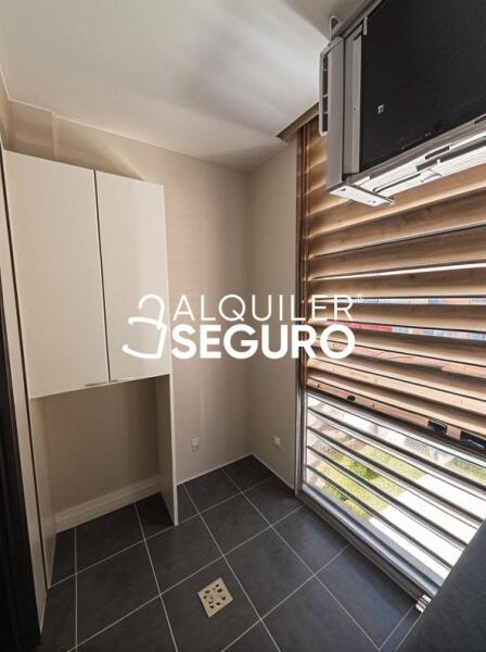 Inmueble en Calle Embalse de Navacerrada, MADRID