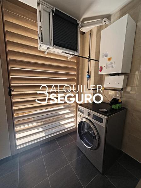 Inmueble en Calle Embalse de Navacerrada, MADRID