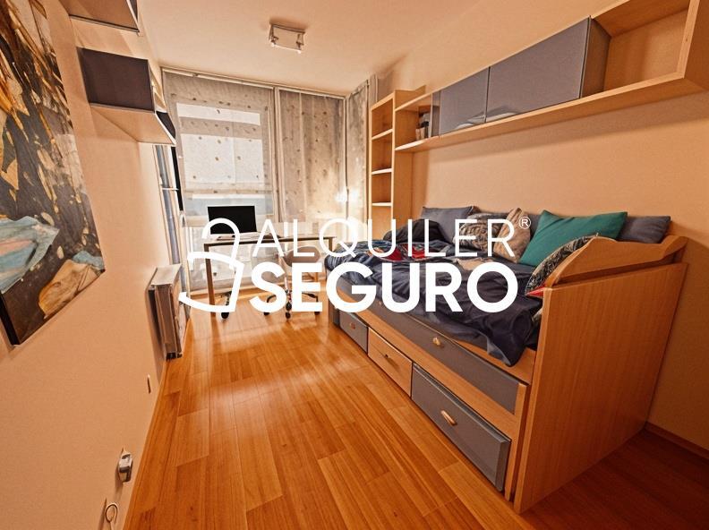 Inmueble en Calle Embalse de Navacerrada, MADRID