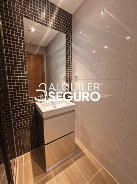 Inmueble en Calle Embalse de Navacerrada, MADRID