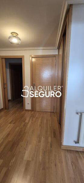 Piso en Calle Leopoldo Fernadez Nespral, LANGREO ASTURIAS