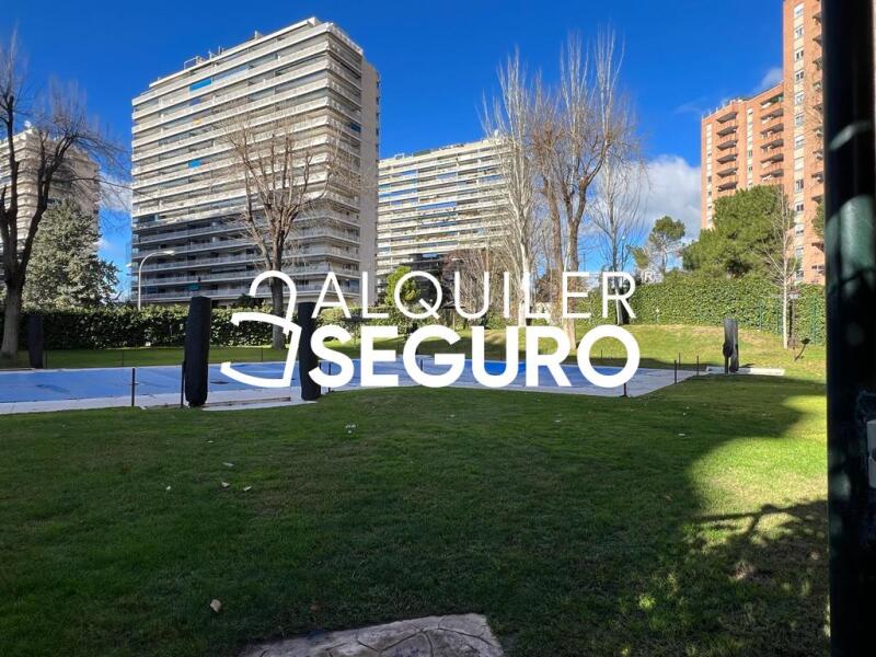 Piso en Calle Torrelaguna, MADRID MADRID