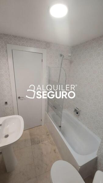 Piso en Calle Torrelaguna, MADRID MADRID