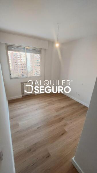 Piso en Calle Torrelaguna, MADRID MADRID