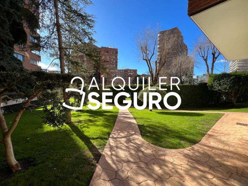 Piso en Calle Torrelaguna, MADRID MADRID