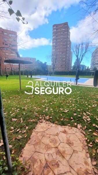 Piso en Calle Torrelaguna, MADRID MADRID