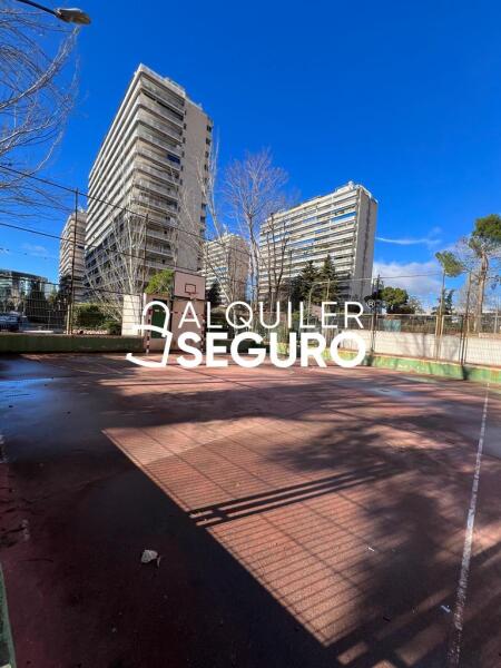 Piso en Calle Torrelaguna, MADRID MADRID