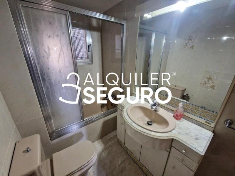 Piso en Avenida del Dos de Mayo, MÓSTOLES MADRID