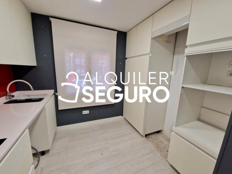 Inmueble en Calle Carballino, MADRID