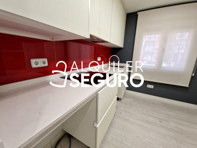 Inmueble en Calle Carballino, MADRID