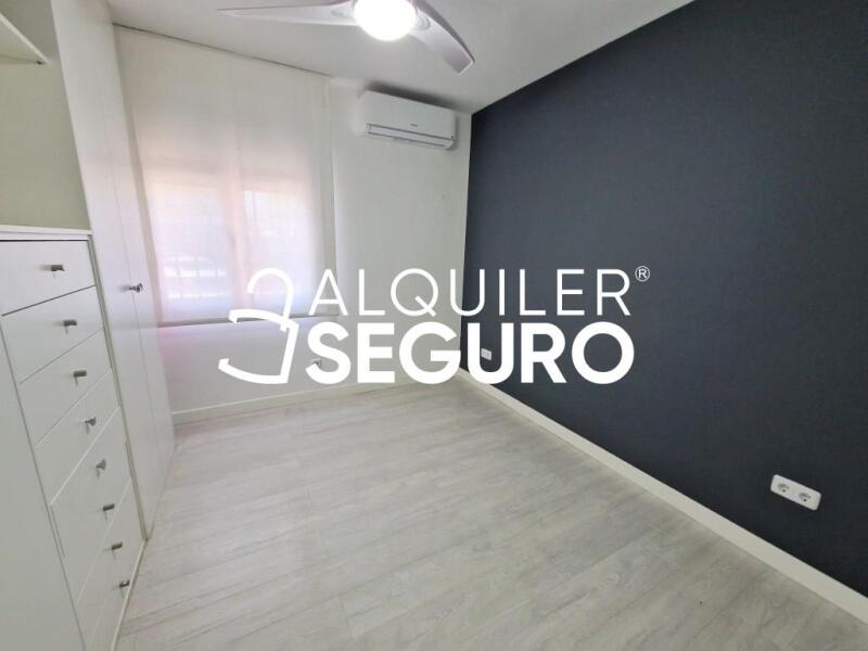 Inmueble en Calle Carballino, MADRID