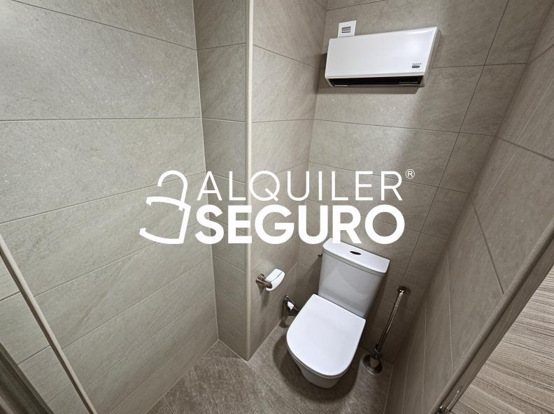 Inmueble en Calle Pico Manpodre, MADRID