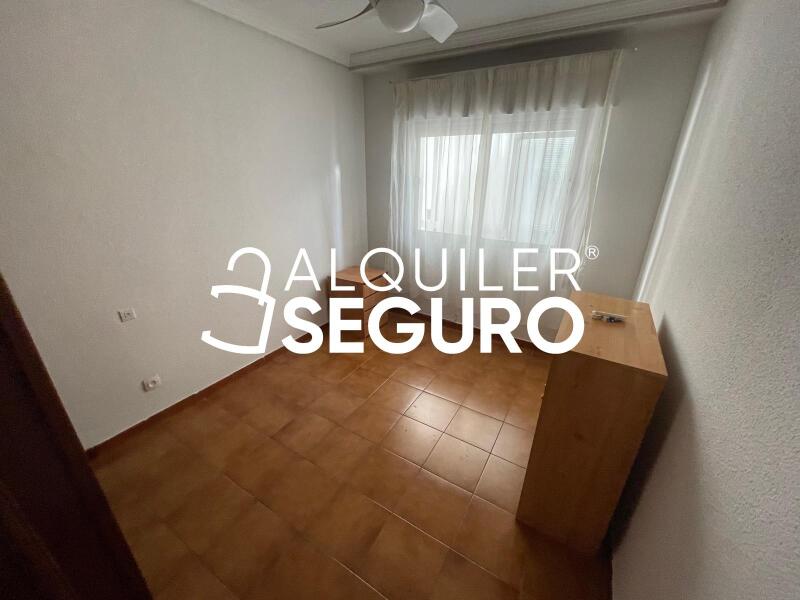 Inmueble en Plaza Andres Caballero, MADRID