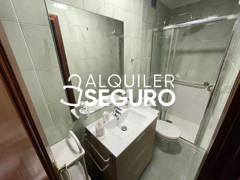 Inmueble en Plaza Andres Caballero, MADRID