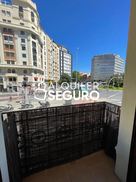 Inmueble en Avenida de la Reina Victoria, MADRID