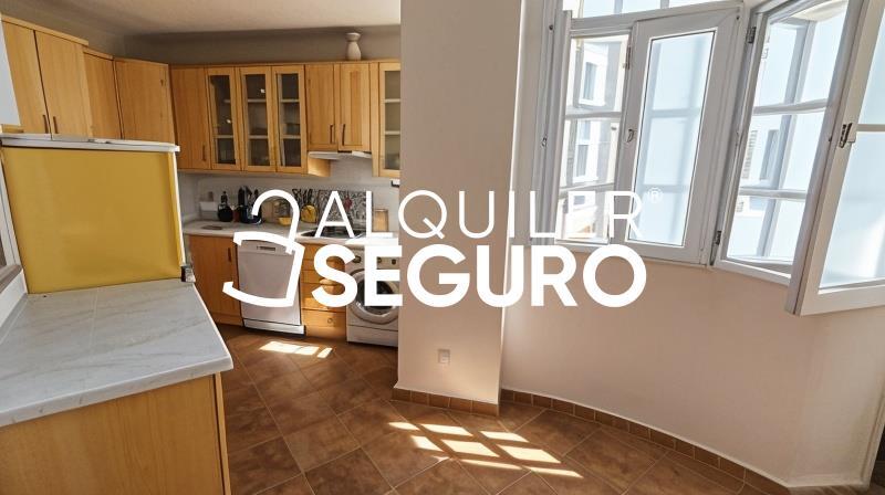 Piso en Calle Alfonso de Orléans y Borbón, SEVILLA SEVILLA