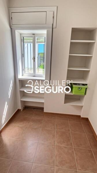 Piso en Calle Alfonso de Orléans y Borbón, SEVILLA SEVILLA