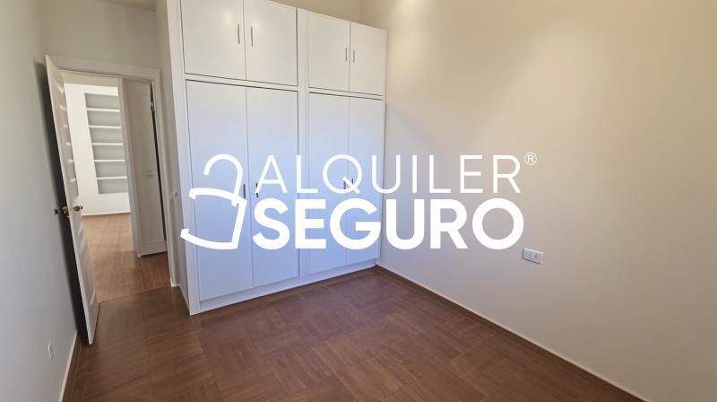 Piso en Calle Alfonso de Orléans y Borbón, SEVILLA SEVILLA