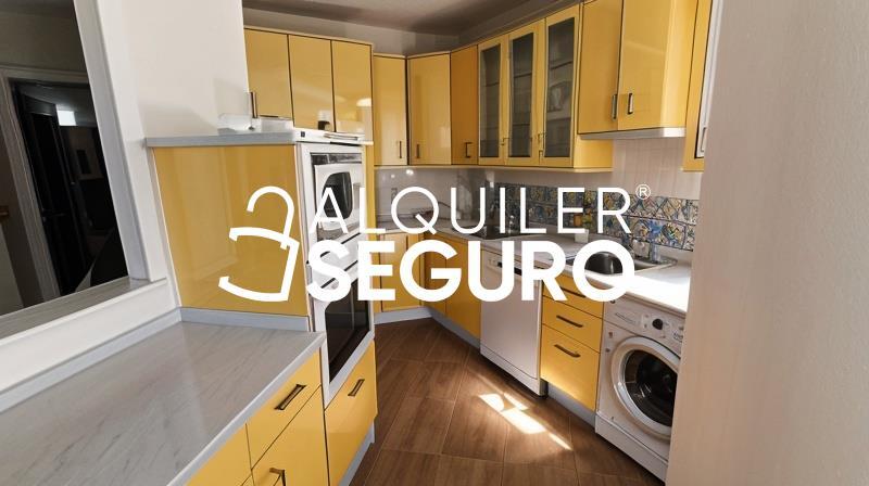 Piso en Calle Alfonso de Orléans y Borbón, SEVILLA SEVILLA