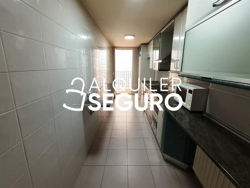 Inmueble en Avenida de los Planetas, MADRID