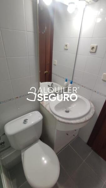 Inmueble en Plaza de Corcubión, MADRID